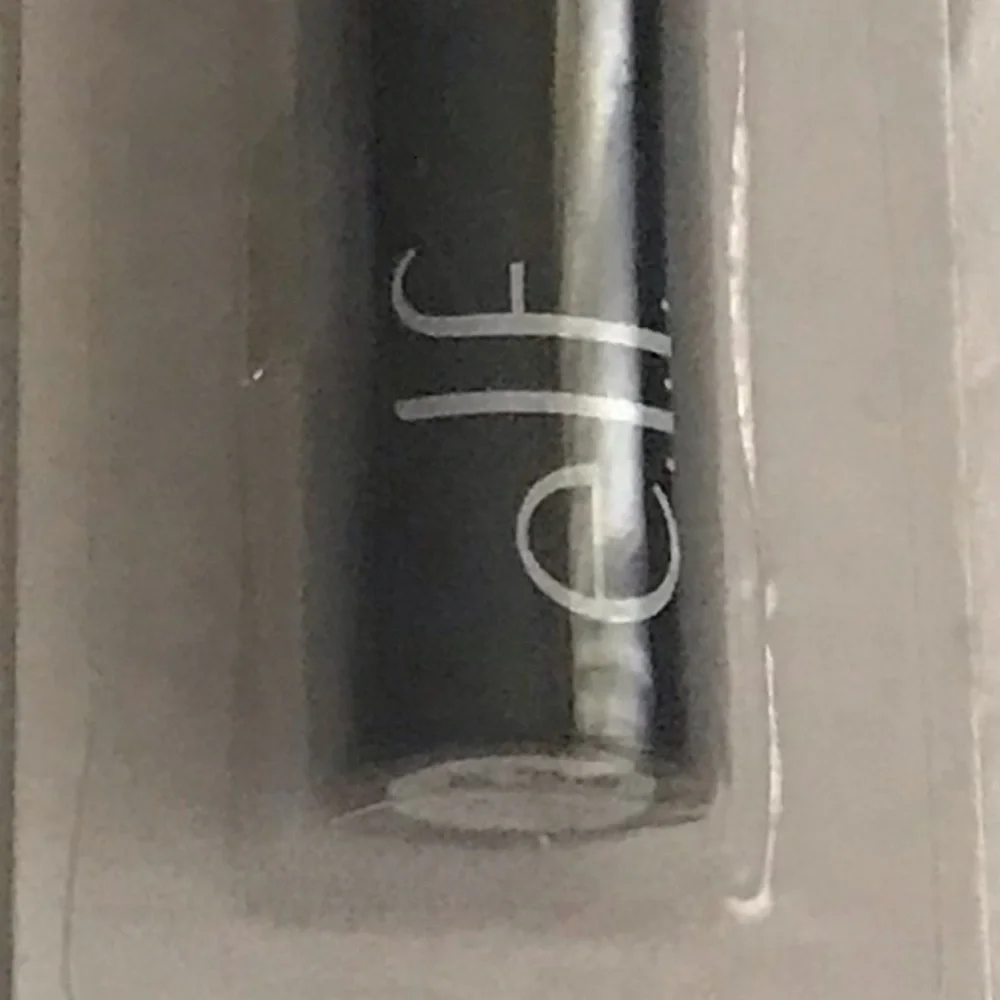 New Sealed in Package elf Mascara Jet Black Volumizing Defining .19 fl oz